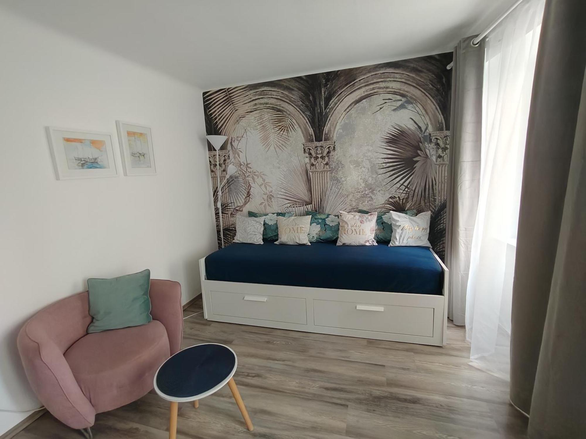 Apartment Old Town Theo